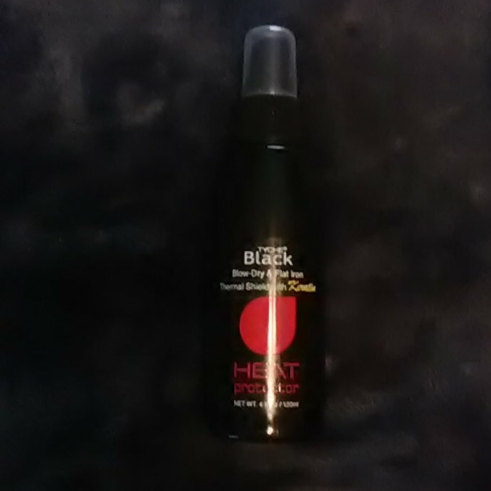 Blow Dry and flat iron spray